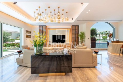 Villa in Jumeirah Golf Estates, Dubai 7 bedrooms, 1832.61 sq.m. № 140569 - photo 14
