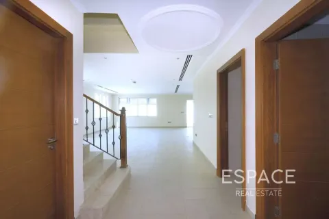 Villa à Regional, Jumeirah Park, Dubai, 4 chambres, 403 m², № 71051 - photo 2
