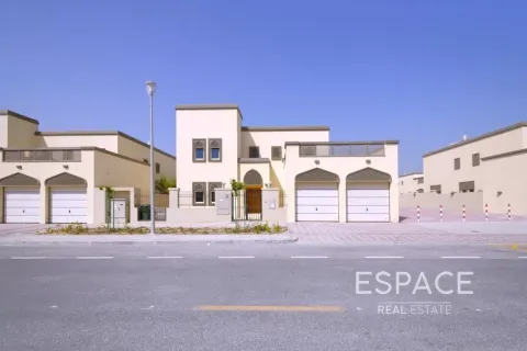 Villa à Regional, Jumeirah Park, Dubai, 4 chambres, 403 m², № 71051 - photo 1