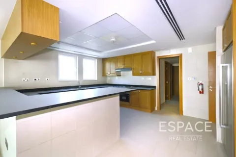 Villa à Regional, Jumeirah Park, Dubai, 4 chambres, 403 m², № 71051 - photo 4