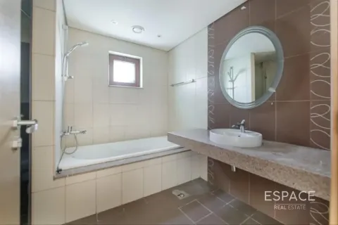 Adosado en Al Furjan, Dubai, 3 dormitorios, 262 m², № 71048 - foto 8