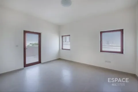 Adosado en Al Furjan, Dubai, 3 dormitorios, 262 m², № 71048 - foto 4