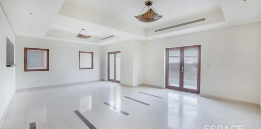 Adosado en Al Furjan, Dubai, 3 dormitorios, 262 m², № 71048