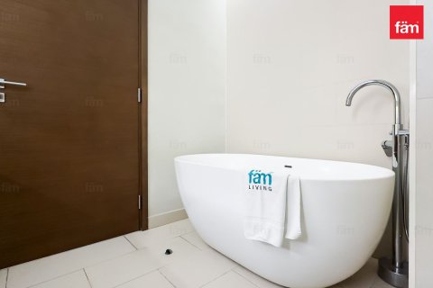 Apartment in Al Wasl, Dubai 2 bedrooms, 179.2 sq.m. № 13761 - photo 16