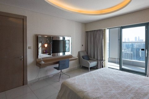 Снять в аренду квартиру в DAMAC Towers by Paramount, Бизнес-Бэй, Дубай: 1 спальня, 91.04м², № 1198 - фото 5