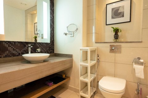 Снять в аренду квартиру в DAMAC Towers by Paramount, Бизнес-Бэй, Дубай: 1 спальня, 91.04м², № 1198 - фото 12