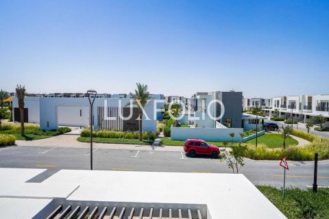 Villa in EMAAR South, Dubai South (Dubai World Central), Dubai 4 bedrooms, 210 sq.m. № 46317 - photo 20