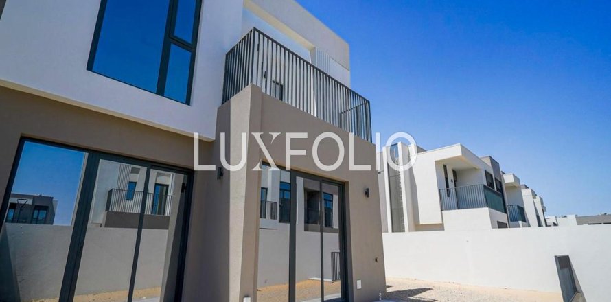 Villa in EMAAR South, Dubai South (Dubai World Central), Dubai 4 bedrooms, 210 sq.m. № 46317