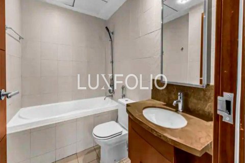 Apartamento en Standpoint Towers, Downtown Dubai (Downtown Burj Dubai), Dubai, 1 dormitorio, 77 m², № 46314 - foto 9
