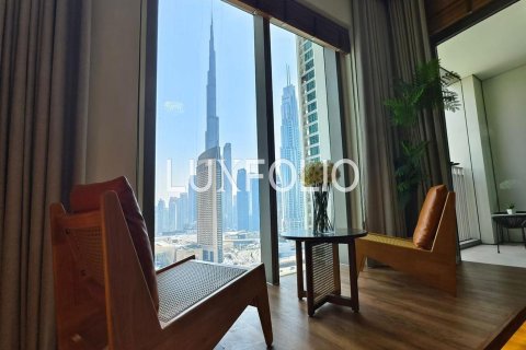Appartement à Downtown Views II, Downtown Dubai (Downtown Burj Dubai), Dubai, 2 chambres, 105 m², № 46313 - photo 2