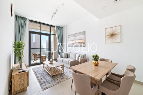 Apartamento en Bellevue Towers, Downtown Dubai (Downtown Burj Dubai), Dubai, 2 dormitorios, 119 m², № 46315 - foto 1