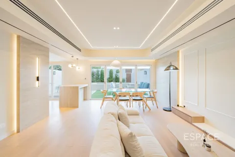 Villa en The Springs, Dubai, 3 dormitorios, 228 m², № 71171 - foto 6