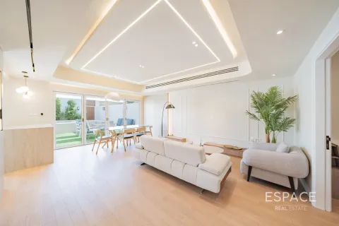 Villa en The Springs, Dubai, 3 dormitorios, 228 m², № 71171 - foto 2