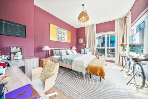 Купить таунхаус в Джумейра Вилладж Серкл, Дубай: 4 спальни, 189м², № 71172 - фото 11