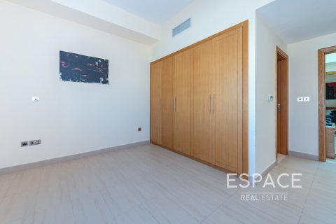 فيلا في Legacy Nova Villas, Jumeirah Park, دبي 4 غرف نوم, 455 م² رقم 71180 - صورة 7