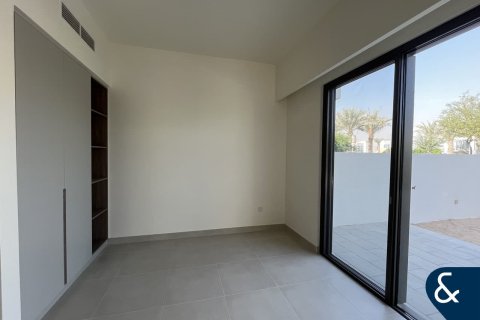 Villa en The Valley, Dubai, 4 dormitorios, 260 m², № 79104 - foto 7
