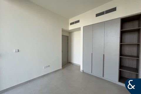 Villa en The Valley, Dubai, 4 dormitorios, 260 m², № 79104 - foto 12