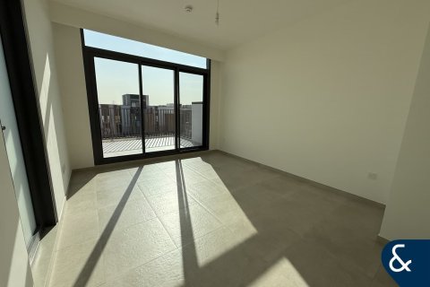 Villa in Mudon, Dubai 3 bedrooms, 251 sq.m. № 79092 - photo 3