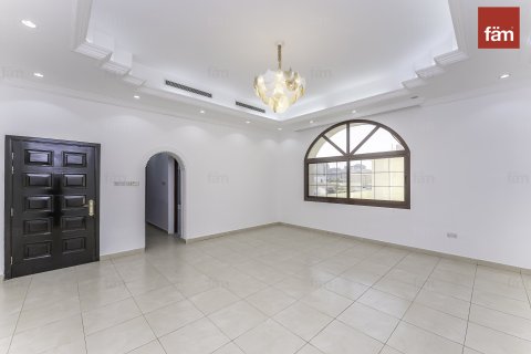 Villa en Al Barsha, Dubai, 6 dormitorios, 1393.5 m², № 83442 - foto 10