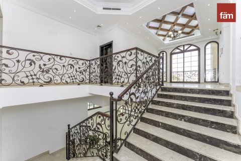 Villa en Al Barsha, Dubai, 6 dormitorios, 1393.5 m², № 83442 - foto 21