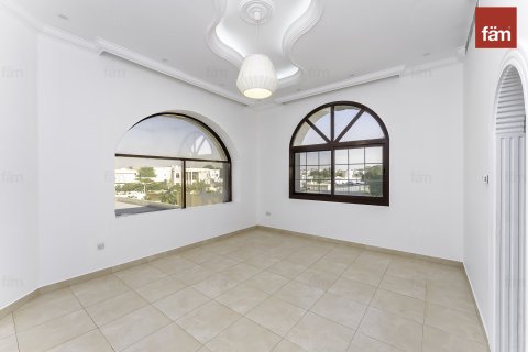 Villa en Al Barsha, Dubai, 6 dormitorios, 1393.5 m², № 83442 - foto 9