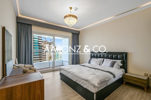 Снять в аренду квартиру в Elite Residence, Дубай Марина, Дубай: 4 спальни, 298м², № 89181 - фото 8