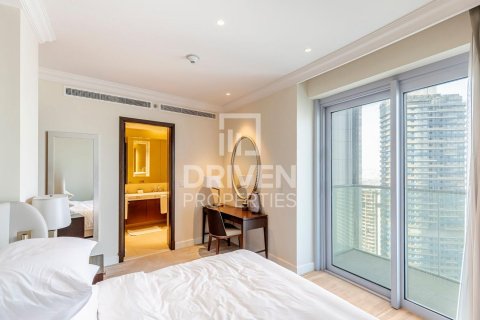 Купить квартиру в The Address Residence Fountain Views, Даунтаун Дубай (Даунтаун Бурдж Дубай), Дубай: 2 спальни, 135м², № 19380 - фото 12