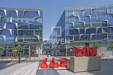 Apartment in Dubai Design District, Dubai 1 bedroom, 75 sq.m. № 19376 - photo 17