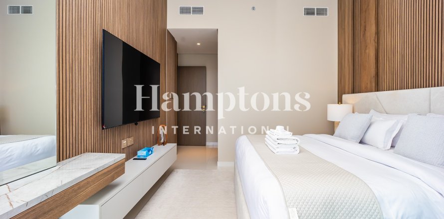 Квартира в Dubai Harbour, Дубай, 2 спальни, 128.392м², № 111211