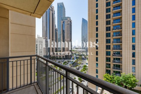 Снять в аренду квартиру в Harbour Views 2, Dubai Creek Harbour (The Lagoons), Дубай: 1 спальня, 67.71978379м², № 111206 - фото 3