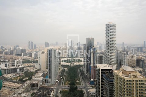 Apartment in Jumeirah Village Circle, Dubai 1 bedroom, 85.38 sq.m. № 127603 - photo 17