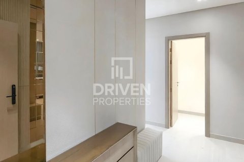 Apartment in Jumeirah Village Circle, Dubai 1 bedroom, 74.88 sq.m. № 127602 - photo 11