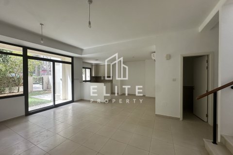 Adosado en Zahra Townhouses, Town Square, Dubai, 3 dormitorios, 206 m², № 85447