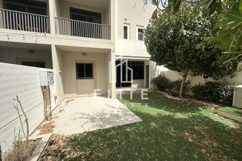 Adosado en Zahra Townhouses, Town Square, Dubai, 3 dormitorios, 206 m², № 85447 - foto 3
