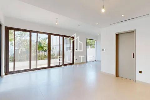 Villa in Aura, Tilal Al Ghaf, Dubai 4 bedrooms № 85448 - photo 2