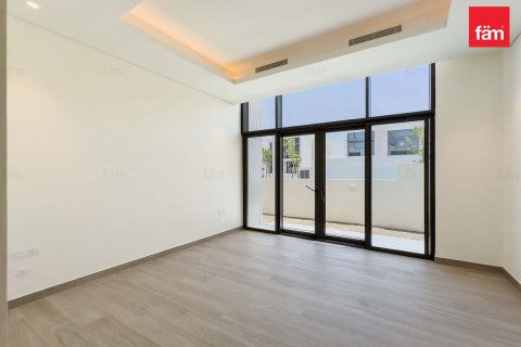 فيلا في دبي 4 غرف نوم, 570 م² رقم 22677 - صورة 4