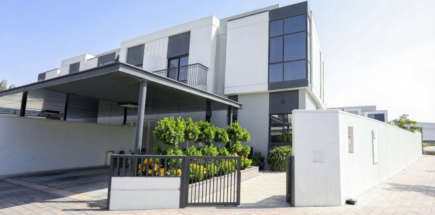Maison de ville à Al Furjan, Dubai, 4 chambres, 384.3 m², № 72165