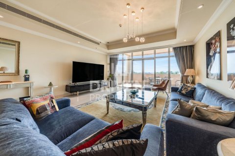 Apartment in The Crescent, Palm Jumeirah, Dubai 3 bedrooms, 238.39 sq.m. № 125137 - photo 5