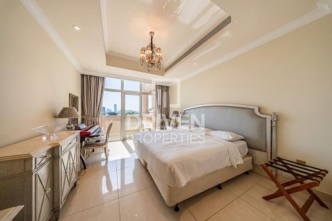 Apartment in The Crescent, Palm Jumeirah, Dubai 3 bedrooms, 238.39 sq.m. № 125137 - photo 7