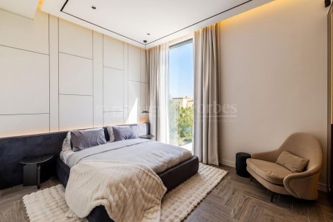 Villa in Jumeirah Park, Dubai 5 bedrooms, 540.79 sq.m. № 125139 - photo 20