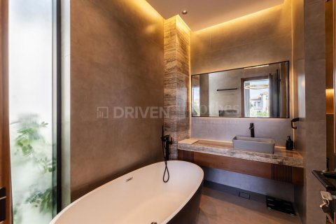 Villa in Jumeirah Park, Dubai 5 bedrooms, 540.79 sq.m. № 125139 - photo 29