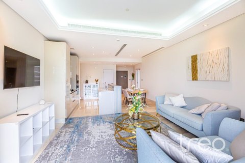 Apartment in The 8, Palm Jumeirah, Dubai 2 bedrooms, 123.93 sq.m. № 124704 - photo 2