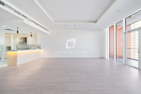 Apartamento en Tiara Residences, Palm Jumeirah, Dubai, 3 dormitorios, 211 m², № 74030 - foto 4