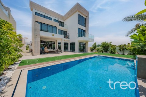 Villa in Jumeirah Park, Dubai 7 bedrooms, 764.31 sq.m. № 119293