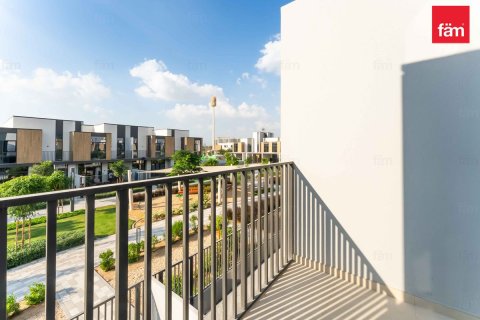 Townhouse in Dubai 3 bedrooms, 168 sq.m. № 67377 - photo 3