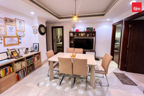 Apartment in Business Bay, Dubai 2 bedrooms, 178.8 sq.m. № 118508 - photo 3