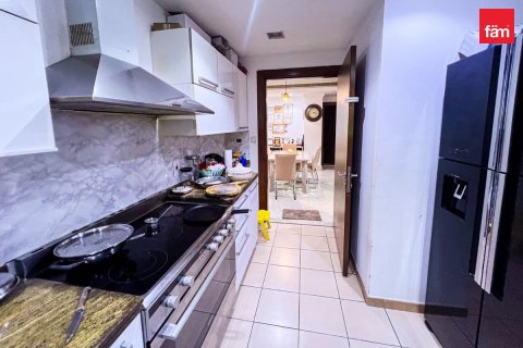 Apartment in Business Bay, Dubai 2 bedrooms, 178.8 sq.m. № 118508 - photo 13