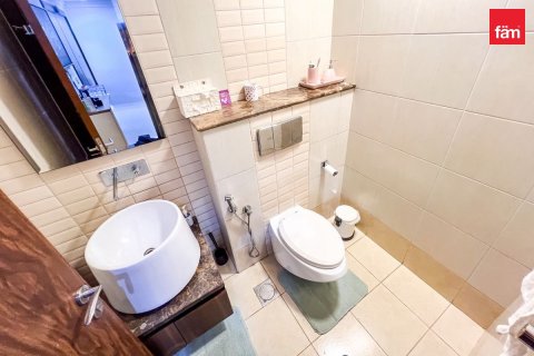 Apartment in Business Bay, Dubai 2 bedrooms, 178.8 sq.m. № 118508 - photo 19