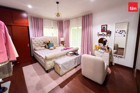 Apartment in Business Bay, Dubai 2 bedrooms, 178.8 sq.m. № 118508 - photo 7
