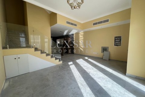 Maison de ville à Jumeirah Village Circle, Dubai, 4 chambres, 285 m², № 37318 - photo 2